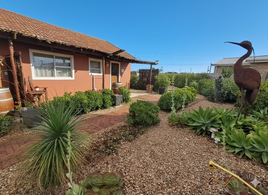 8 Bedroom Property for Sale in Colchester Eastern Cape